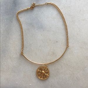 Gold choker with pendant